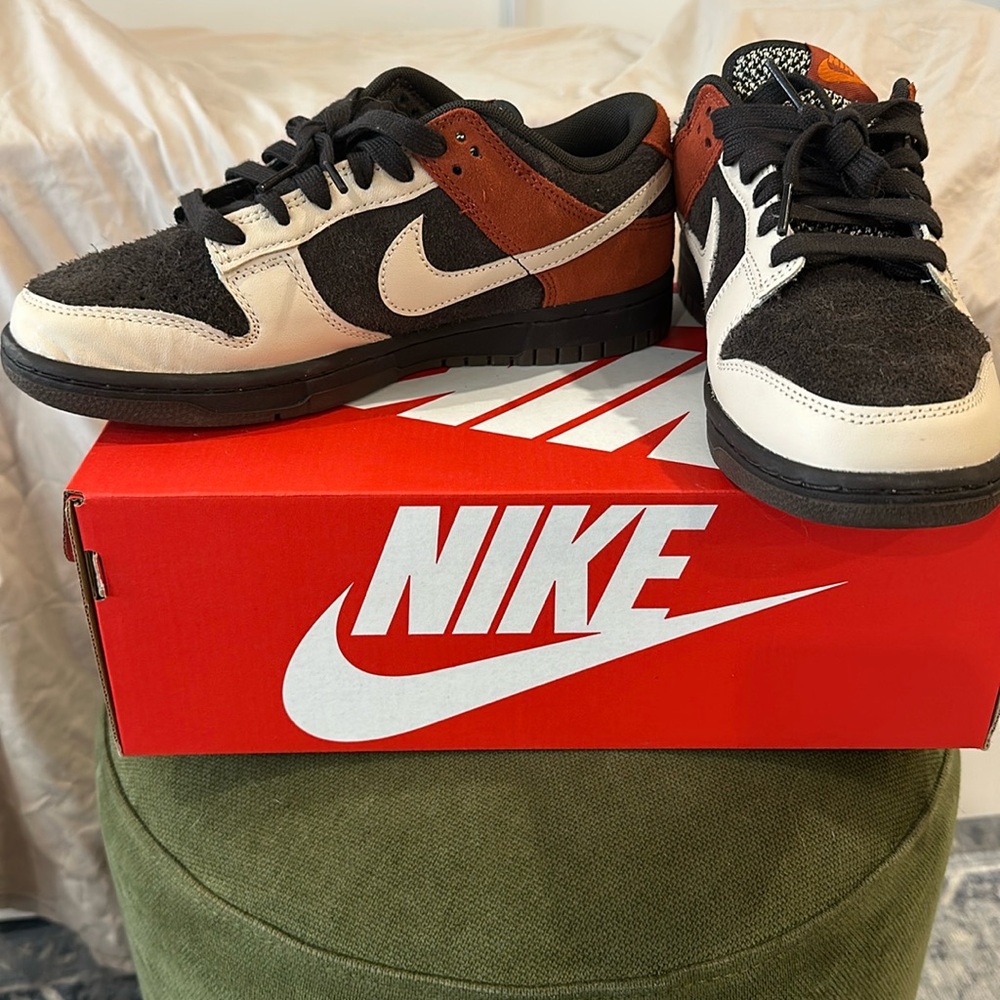 Nike Dunk Low Red Panda